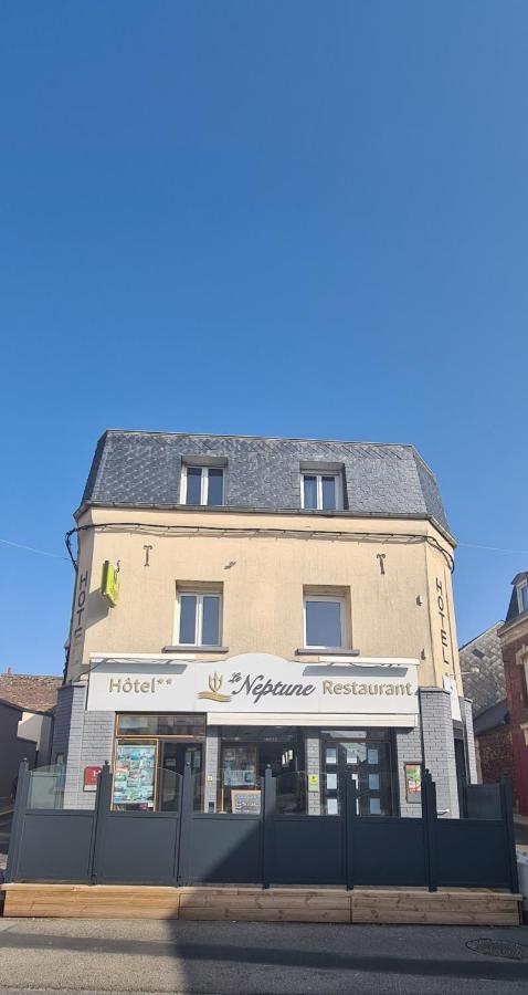 Logis - Le Neptune & Restaurant Hotel
